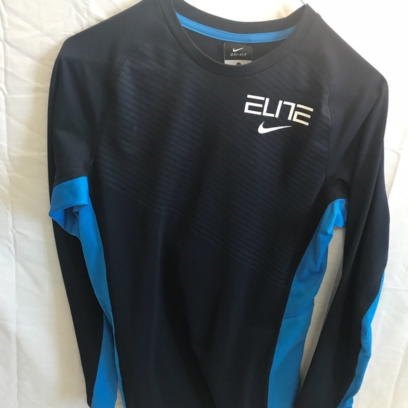 youth nike shirts on sale